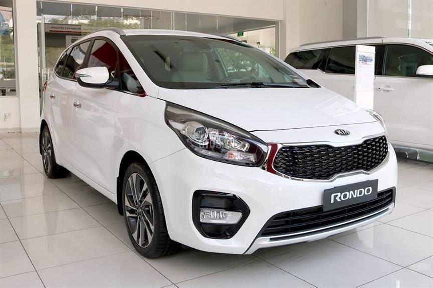 Cho thuê xe tự lái 7 chỗ Kia Rondo Cho thuê xe tự lái 7 chỗ Kia Rondo