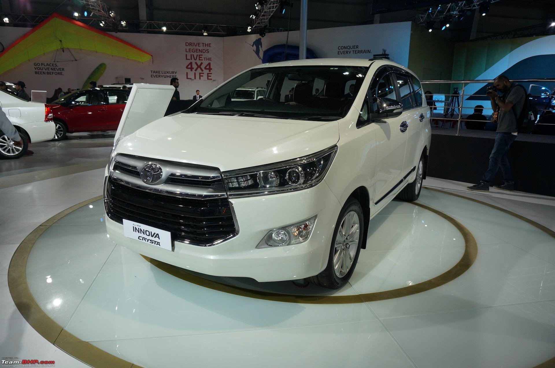 Cho thuê xe tháng 7 chỗ Toyota Innova Cho thuê xe tháng 7 chỗ Toyota Innova